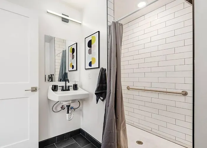 Apartment Gem With Pool Table! Pets Welcome!