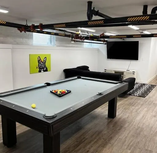 Gem With Pool Table! Pets Welcome! Apartment Columbus